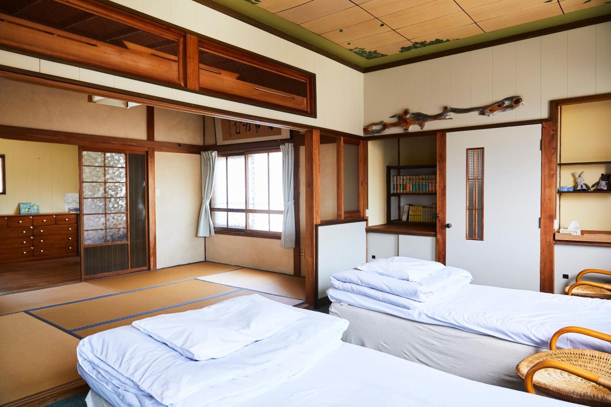 Hotel ソルトハウス à Imabari Railway Station Extérieur photo