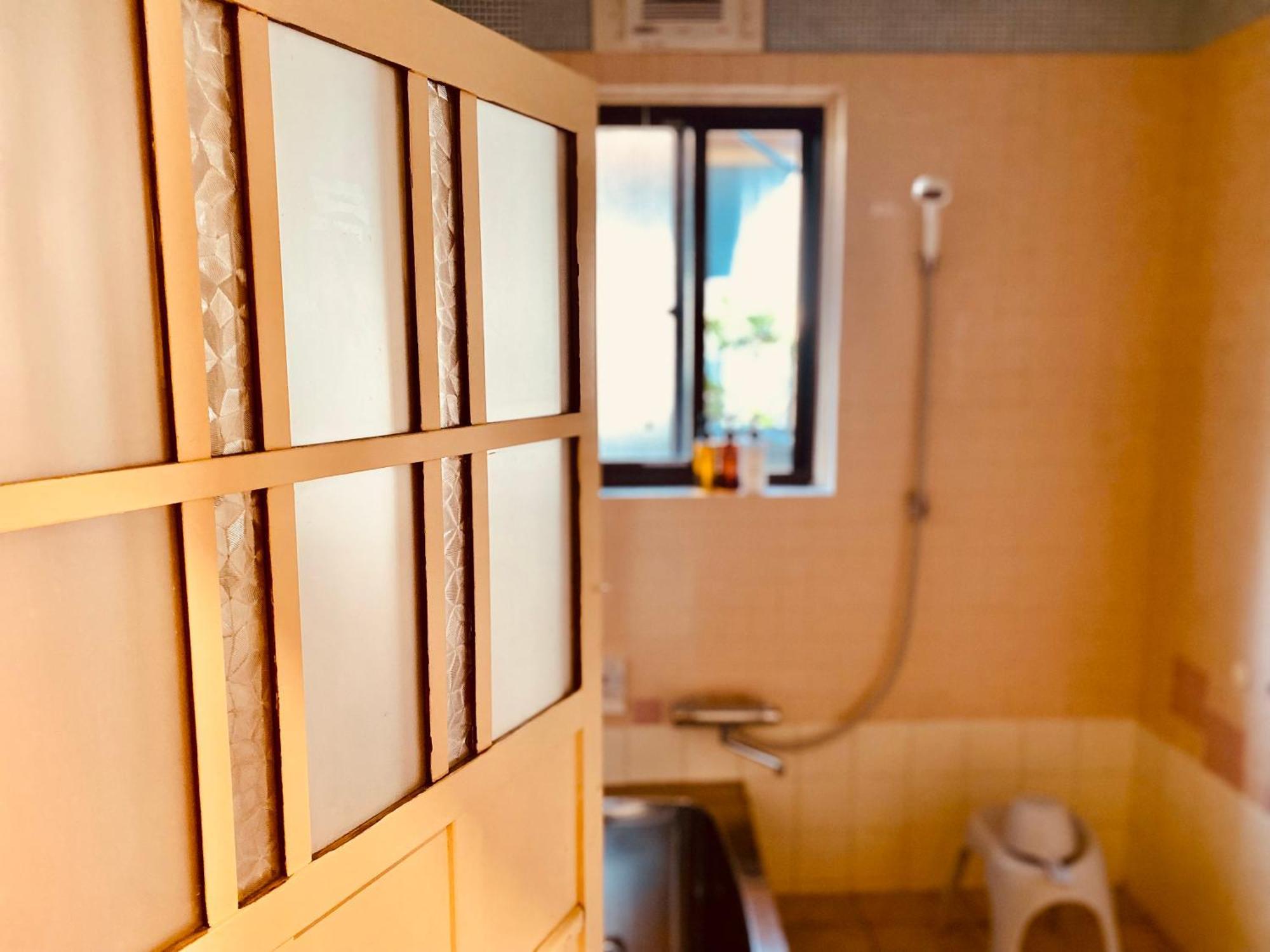 Hotel ソルトハウス à Imabari Railway Station Extérieur photo
