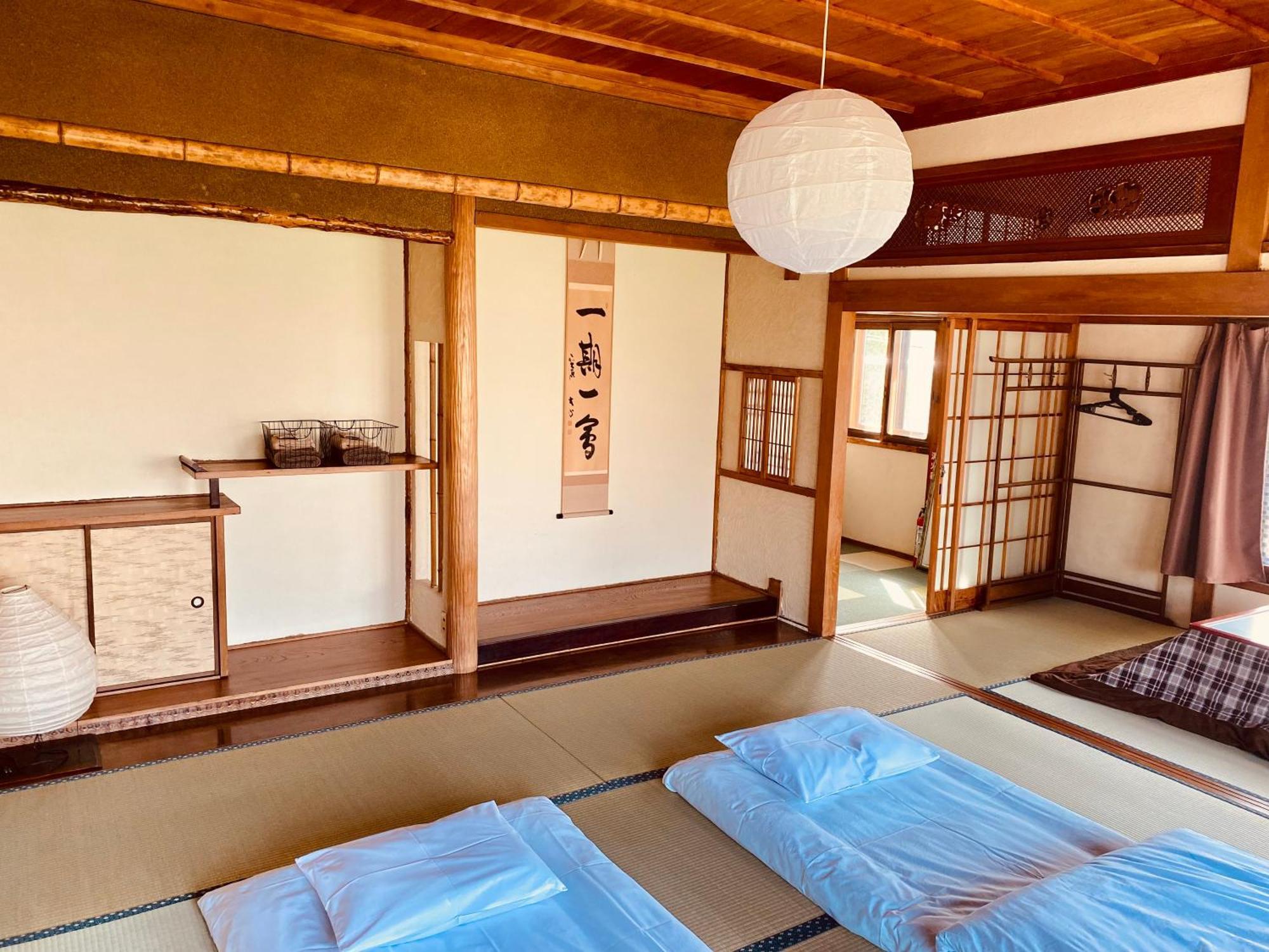 Hotel ソルトハウス à Imabari Railway Station Extérieur photo